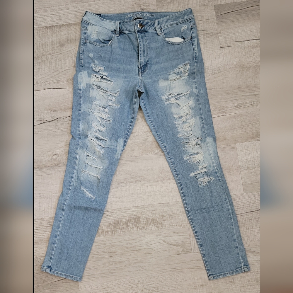 AEO Super Distressed Jeggings